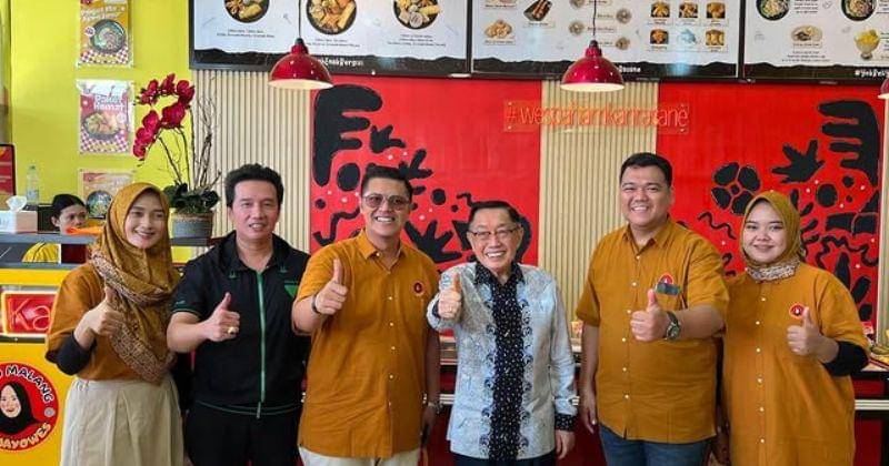 Instagram.com/hendysetiono